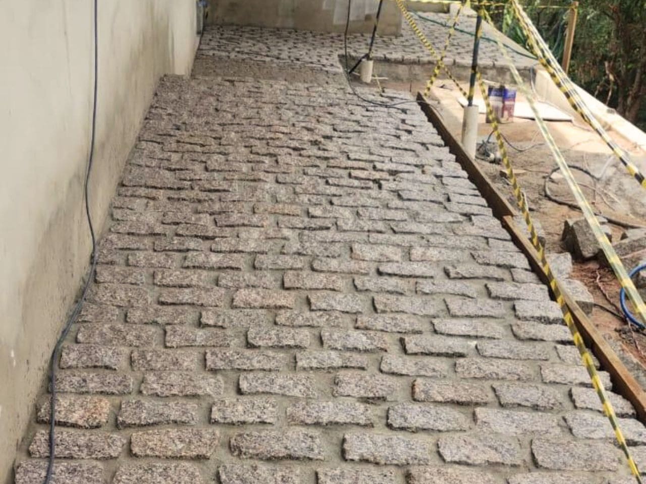 calçamento pedra paralelepipedo didi-pedras  